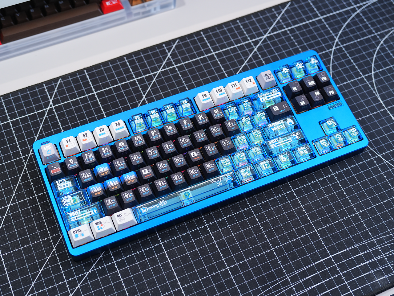 [Pre-Built] Gem80 Blue PBT + PC