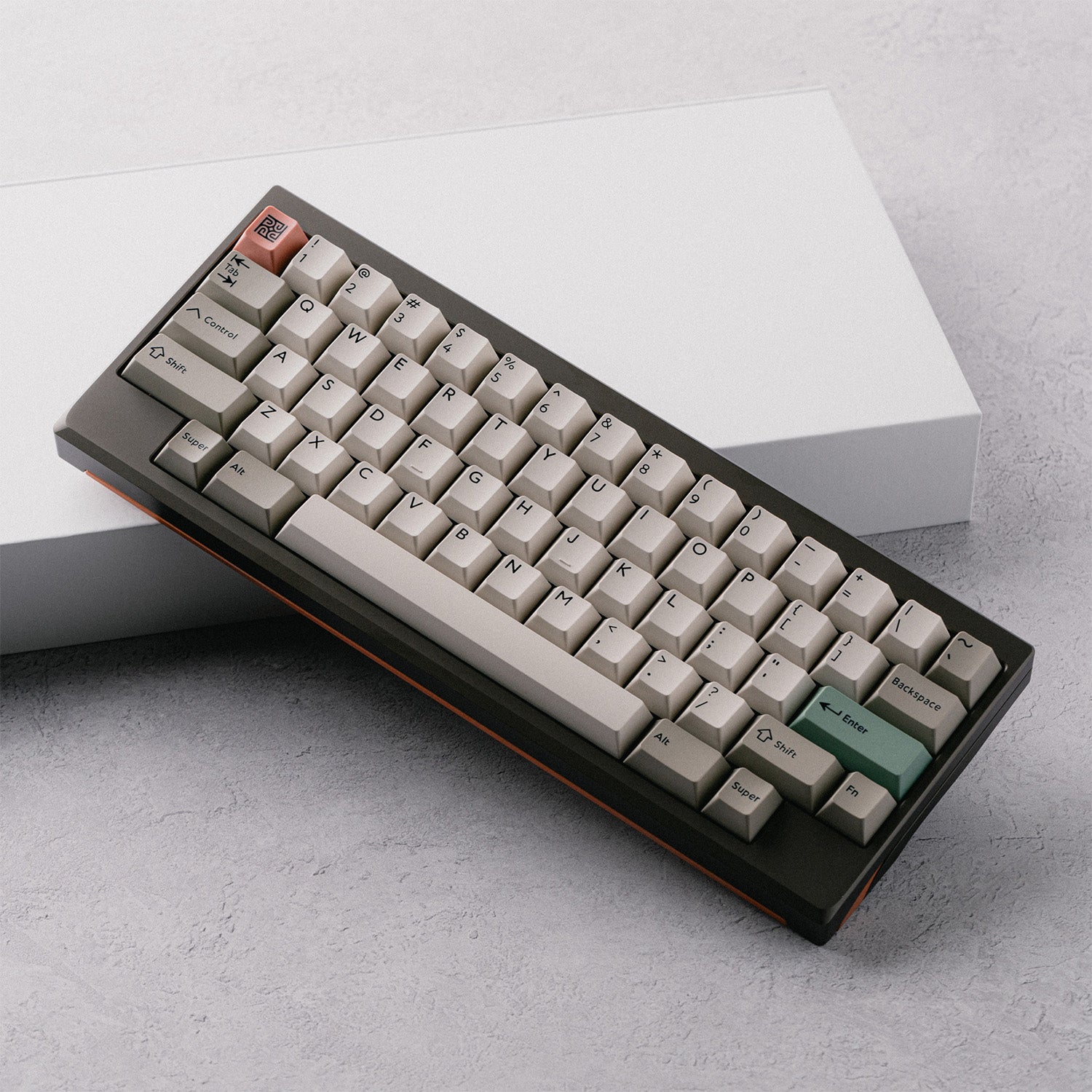 [In Stock] PBTfans 9009 Beige Keysets